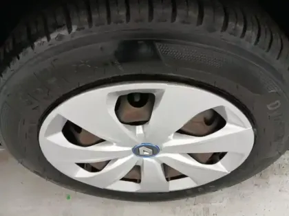 Photo 9 Renault Zoé Zoe Life charge normale R110