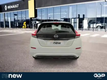 Photo 8 Nissan Leaf  150ch 40kWh Acenta 22