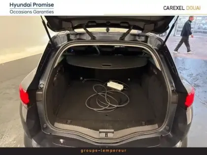 Photo 20 Renault Megane  Estate 1.6 E-Tech Plug-in 160ch Intens