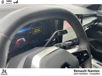 Photo 24 Renault Austral  E-Tech full hybrid 200ch Techno