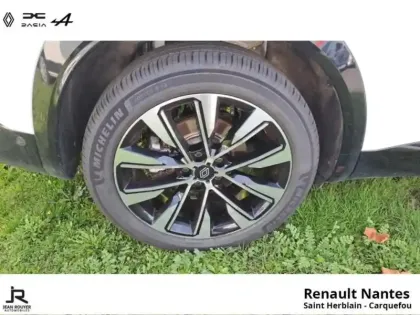 Photo 7 Renault Austral  1.2 E-Tech full hybrid 200ch Techno