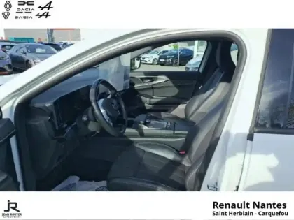 Photo 27 Renault Austral  E-Tech full hybrid 200ch Techno
