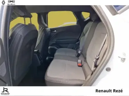 Photo 4 Renault Captur  1.6 E-Tech full hybrid 145ch Techno