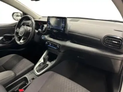 Photo 10 Toyota Yaris  116h Design 5p MY22