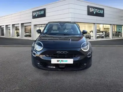 Photo 1 Fiat 600  1.2 Hybrid 100ch La Prima DCT6