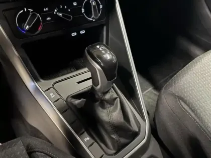 Photo 14 Volkswagen Polo  1.0 TSI 95ch VW Edition DSG7