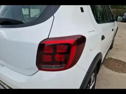 Photo 13 Dacia Sandero  1.0 ECO-G 100ch Essentiel