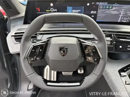Photo 13 Peugeot 5008  Electrique 210ch Batterie 73 kWh GT