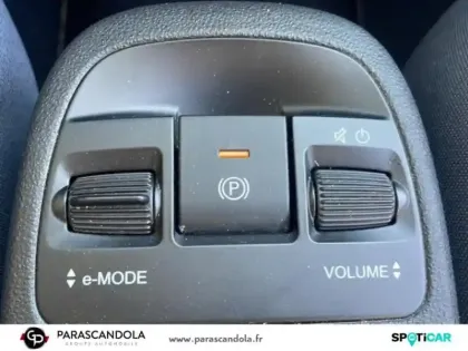 Photo 12 Fiat 500  3+1 e 118ch Icône