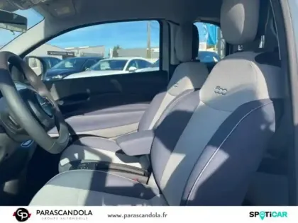 Photo 9 Fiat 500  3+1 e 118ch Icône