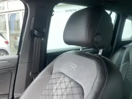 Photo 14 Volkswagen Tiguan  2.0 TDI 150ch R-Line DSG7