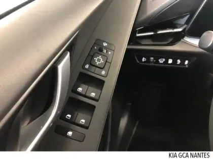 Photo 11 Kia Niro  1.6 GDi 183ch PHEV Active DCT6