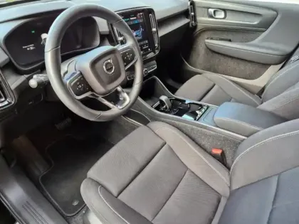 Photo 11 Volvo C40  Recharge 231ch Start