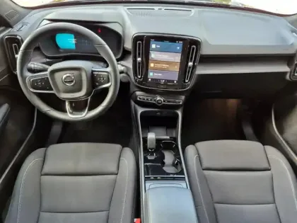 Photo 14 Volvo C40  Recharge 231ch Start