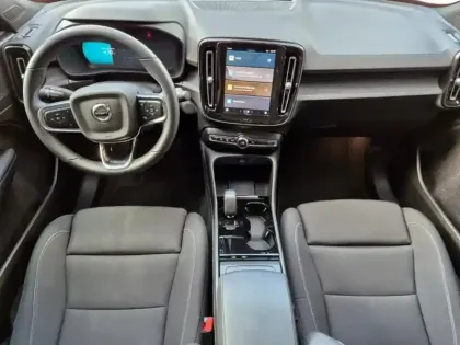 Photo 13 Volvo C40  Recharge 231ch Start