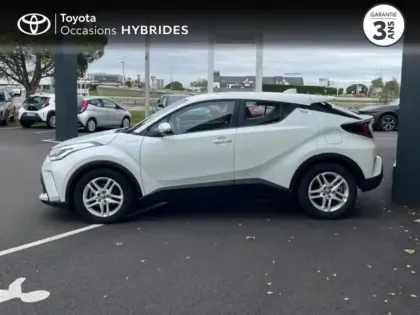 Photo 2 Toyota C-HR  184h Dynamic Business 2WD E-CVT + Programme Beyond Zero Academy MY22
