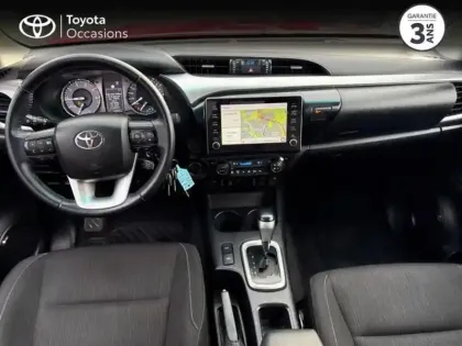 Photo 13 Toyota Hilux  2.4 D-4D 150ch X-Tra Cabine Légende 4WD BVA MY24