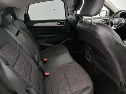 Photo 7 Renault Arkana  1.6 E-Tech 145ch Intens -21B