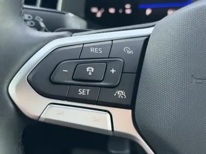 Photo 23 Volkswagen Polo  1.0 TSI 116ch R-Line Edition DSG7