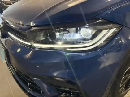 Photo 14 Volkswagen Polo  1.0 TSI 116ch R-Line Edition DSG7