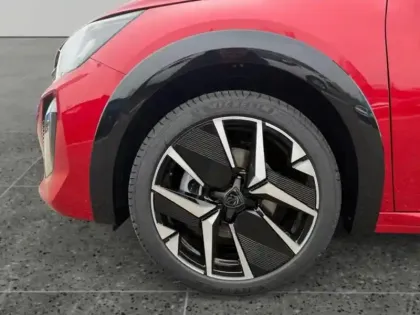 Photo 13 Peugeot 208  Hybrid 110 finition spéciale Envy BVA