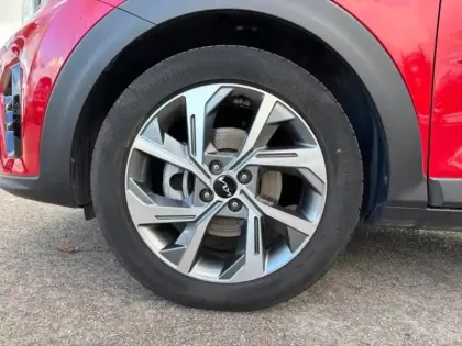 Photo 23 Kia Stonic  1.0 T-GDi 120ch MHEV GT Line