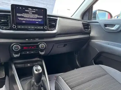 Photo 29 Kia Stonic  1.0 T-GDi 120ch MHEV GT Line