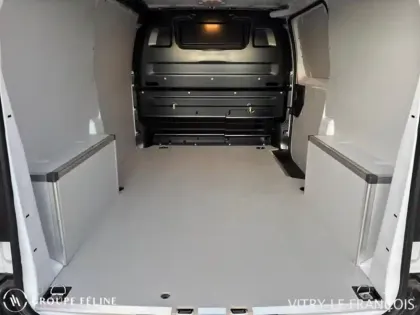 Photo 5 Peugeot Expert  Fg M 1.5 BlueHDi 120ch S&S