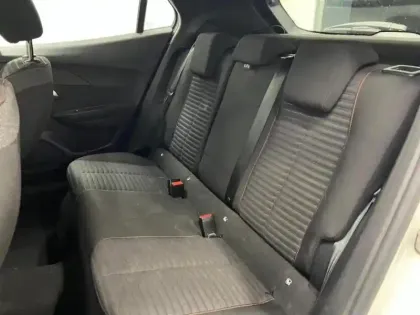 Photo 7 Peugeot 2008  1.2 PureTech 130ch S&S Active EAT8