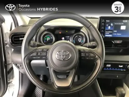 Photo 8 Toyota Yaris  116h Design 5p MY22