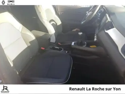 Photo 28 Renault Captur  1.3 TCe mild hybrid 140ch Techno
