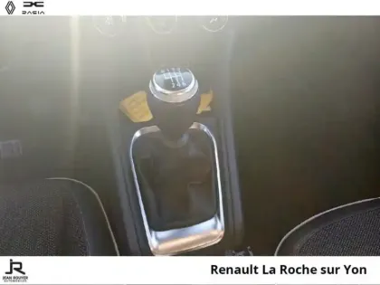 Photo 20 Renault Captur  1.3 TCe mild hybrid 140ch Techno