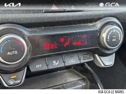 Photo 10 Kia Stonic  1.0 T-GDi 100ch ISG Design Euro6d-T