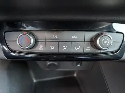 Photo 10 Opel Corsa  1.2 75ch Edition