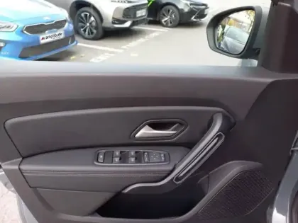 Photo 13 Dacia Duster  1.3 TCe 150ch FAP Journey 4x2 EDC