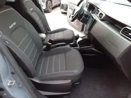 Photo 10 Dacia Duster  1.3 TCe 150ch FAP Journey 4x2 EDC