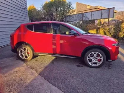 Photo 3 Alfa Romeo Tonale  1.3 PHEV 280ch Edizione Speciale AT6 e-Q4