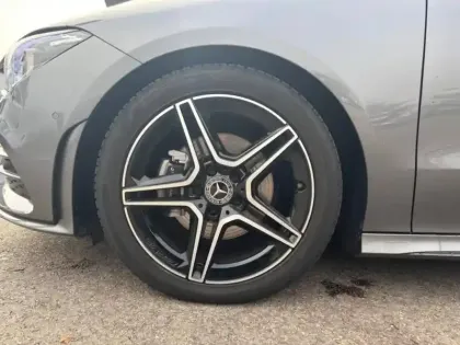 Photo 8 Mercedes CLA  180 d 116ch AMG Line