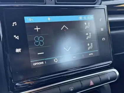 Photo 12 Citroën C3  1.2 PureTech 83ch S&S PLUS