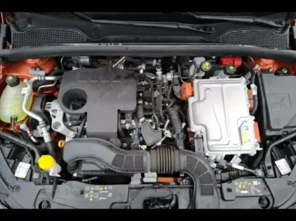 Photo 13 Renault Clio  1.6 E-Tech 145ch full hybrid esprit Alpine