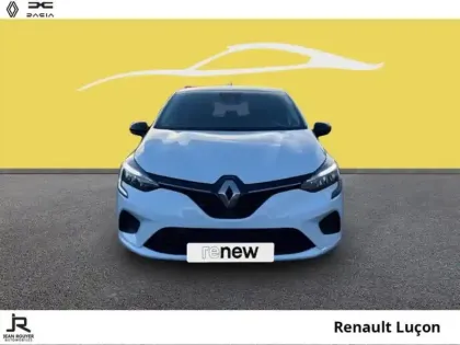 Photo 8 Renault Clio  1.6 E-Tech hybride 145ch Equilibre