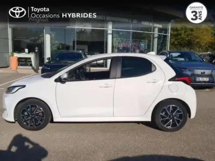 Photo 2 Toyota Yaris  116h Design 5p MY22