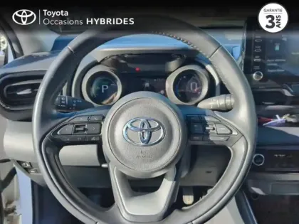 Photo 8 Toyota Yaris  116h Design 5p MY22