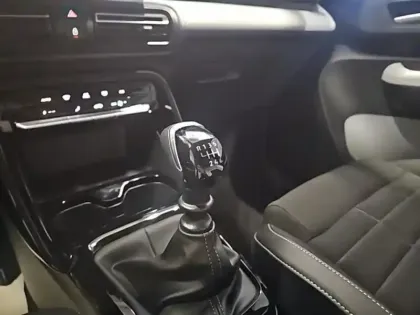 Photo 13 Citroën C3  1.2 Turbo 100ch MAX