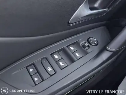 Photo 12 Peugeot 308  1.2 Hybrid 145ch GT Exclusive e-DCS6