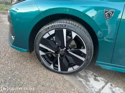 Photo 10 Peugeot 308  1.2 Hybrid 145ch GT Exclusive e-DCS6