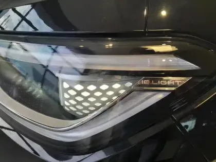 Photo 6 Volkswagen Id.4  286ch Pro 77 kWh Life Max