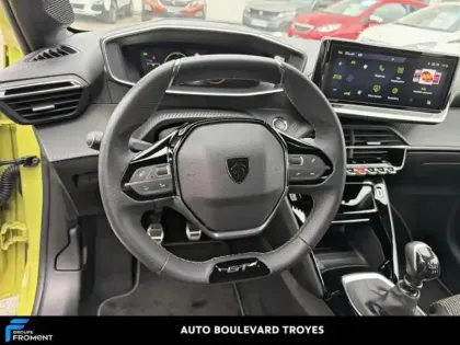 Photo 8 Peugeot 208  1.2 PureTech 100ch S&S GT