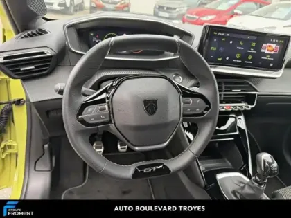 Photo 23 Peugeot 208  1.2 PureTech 100ch S&S GT