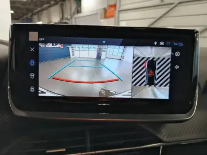 Photo 34 Peugeot 208  Hybrid 110 e-DCS6